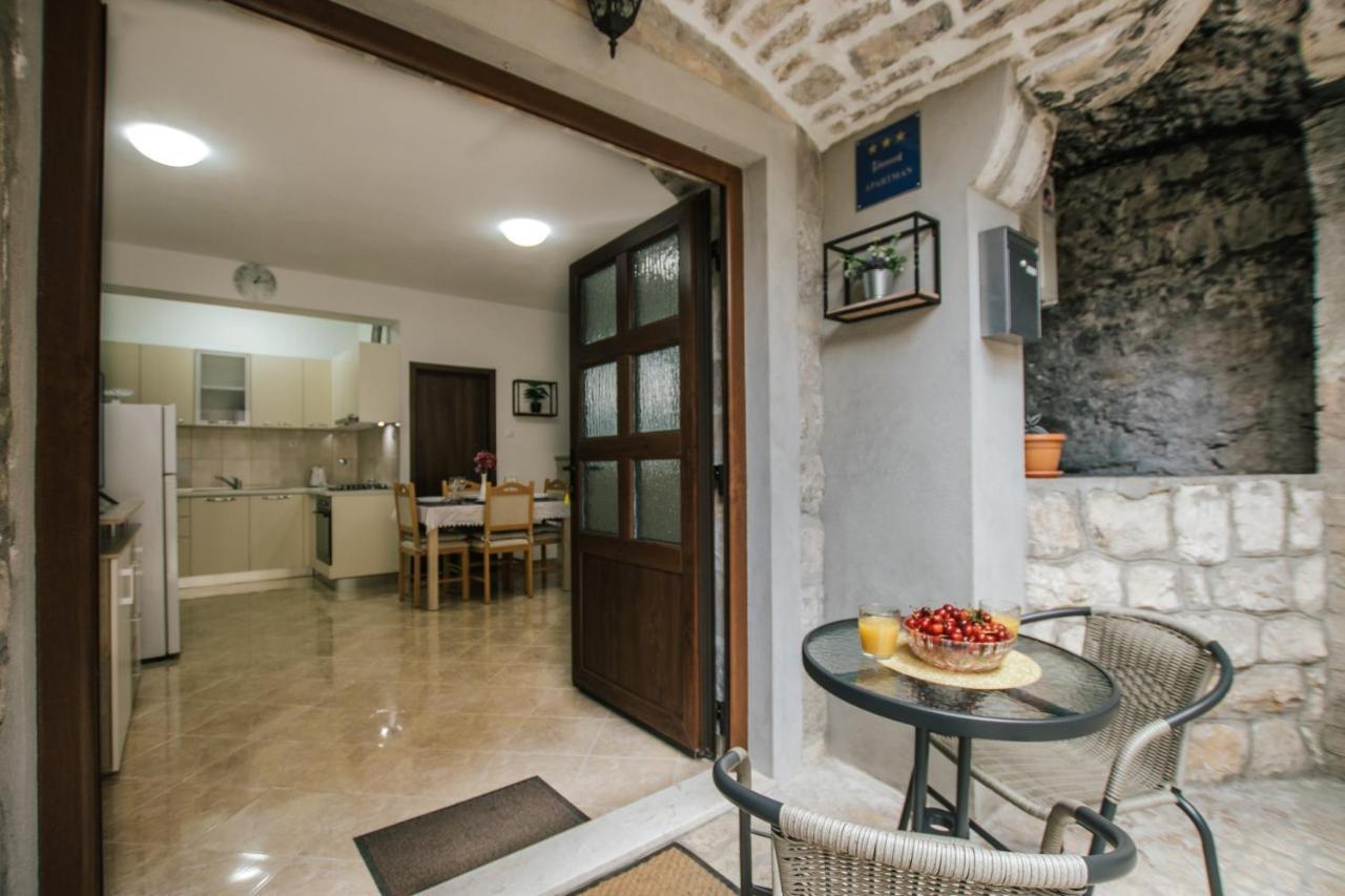 Kaštela Apartment Dajana Near The Beach מראה חיצוני תמונה